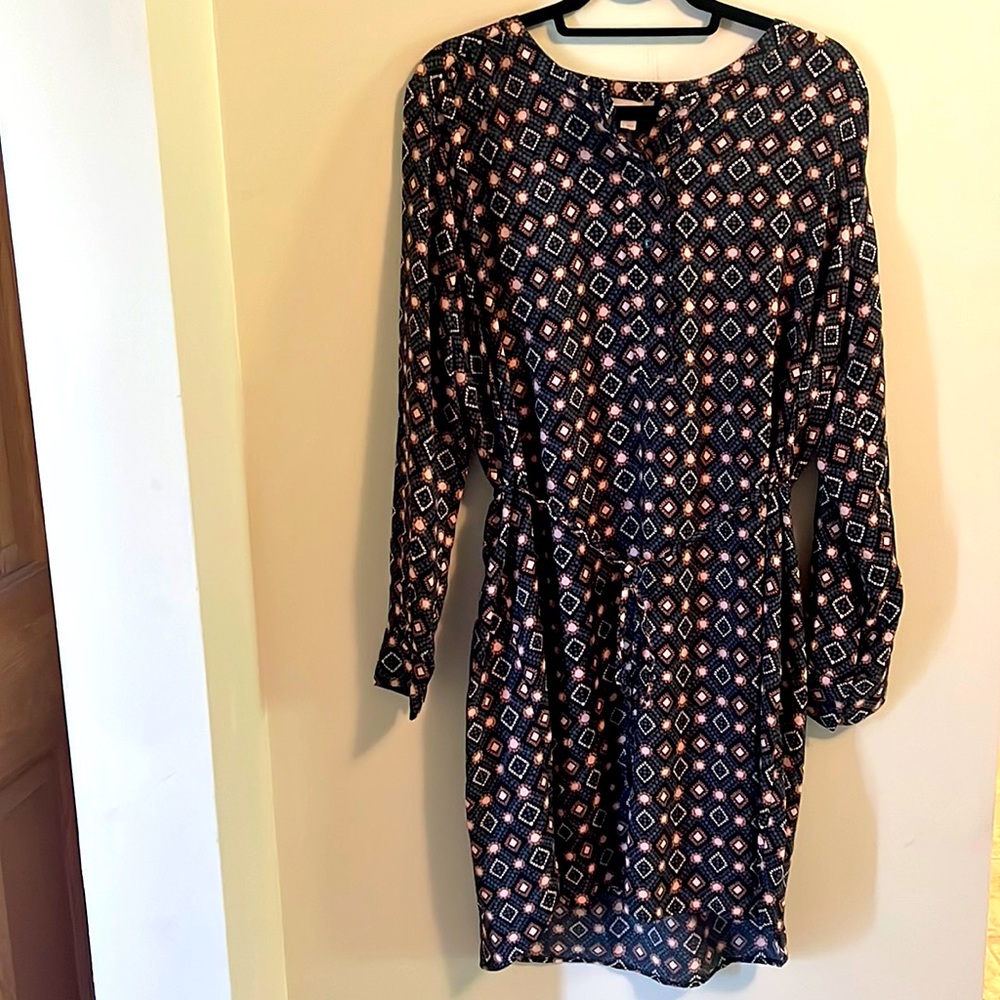 Loft SZ L long sleeve tie waist dress